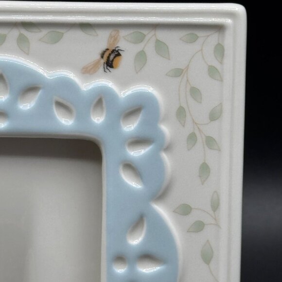 Lenox Butterfly Meadow Photo Frame-Holds 3" X 3" - Picture 2 of 11